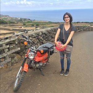 Meet your Posher, Kris🌿💛